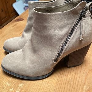 Torrid wedge boots